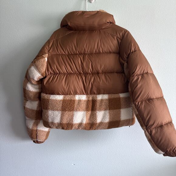 Columbia Brown and Cream Plaid Jacket - Picture 5 of 6